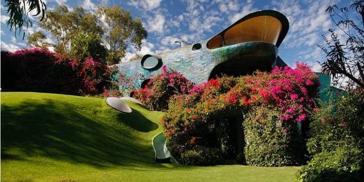 خانه‌ ارگانیک مکزیک الهام گرفته از بادام زمینی + عکس های باکیفیت