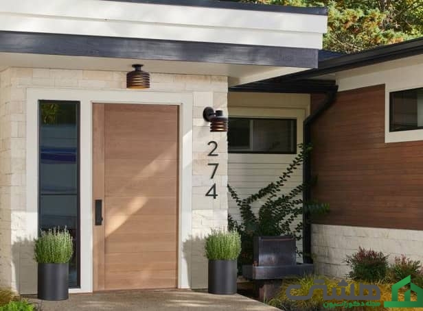 ست کردن با چراغ دیوارکوب