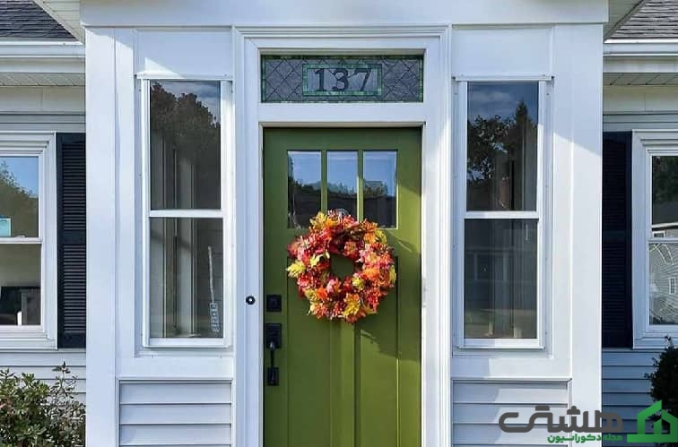 شیشه رنگی و نقش‌دار پلاک