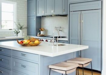 جدیدترین و شیک ترین کابینت جزیره برای آشپزخانه‌ کوچک [به همراه چند ایده]