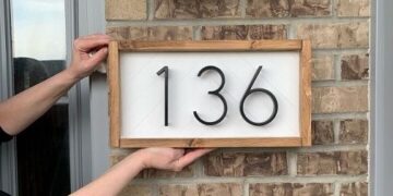 پلاک خانه چیست و چند ایده نصب پلاک برای سلیقه‌های متفاوت