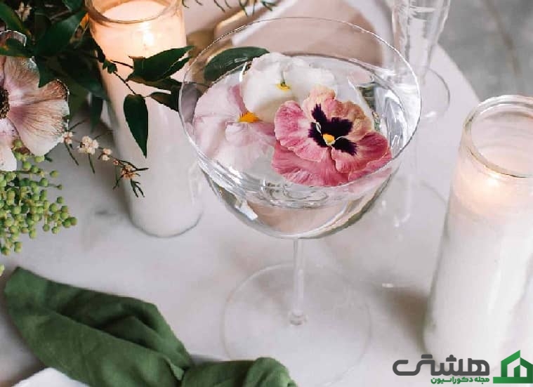 تمرکز بر روی جزییات میز غذاخوری