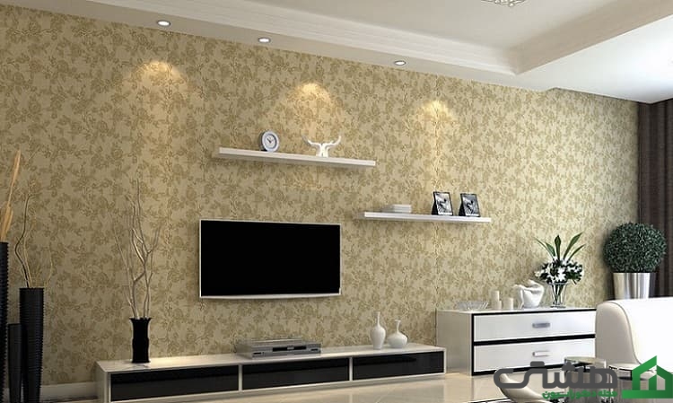 کاغذ دیواری پشت تلویزیون طلایی