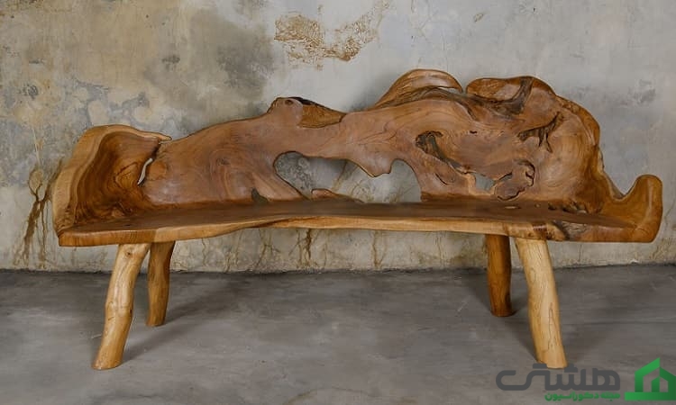 صندلیهای چوبی